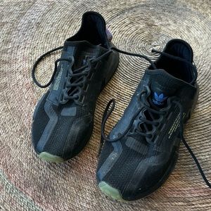 ADIDAS ADULT 6.5 sneakers 3 strips, black,